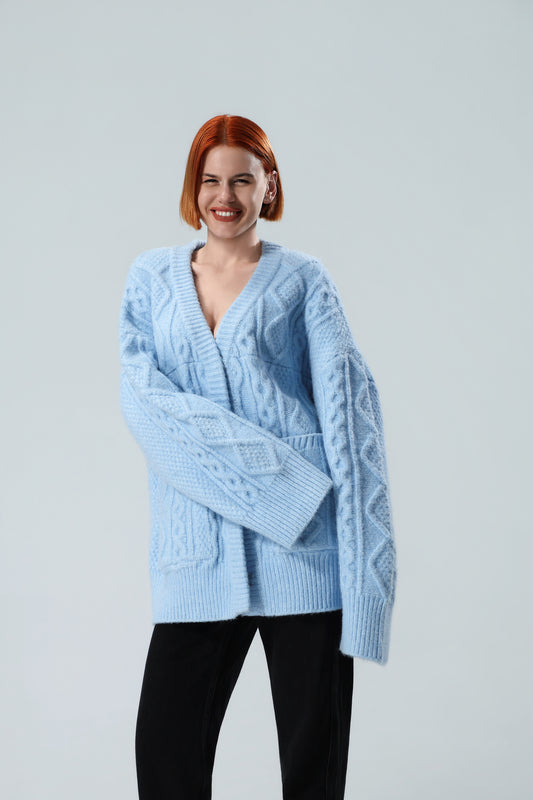 Women's Oversized Cable Knit Cardigan – Baby Blue